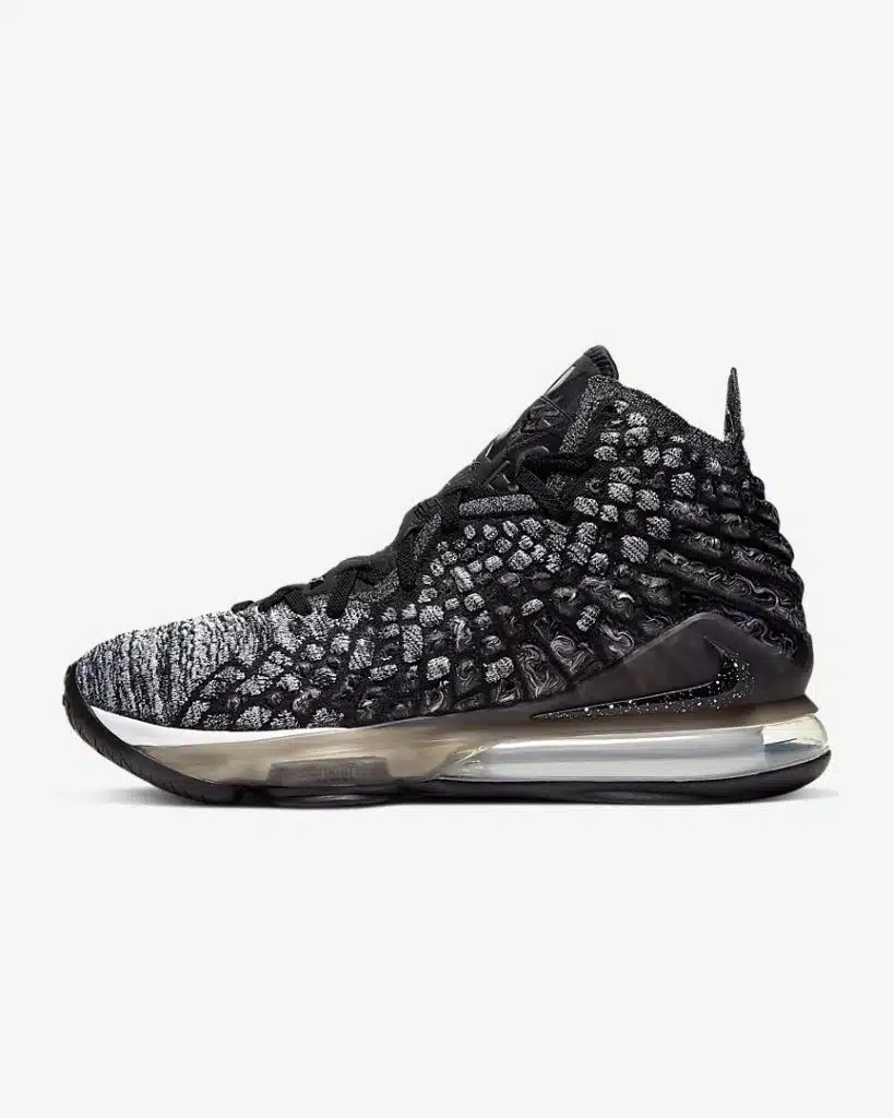 nike lebron 17
