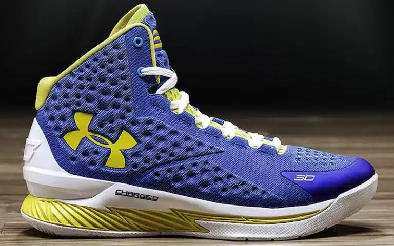 chaussure under armour stephen curry 1