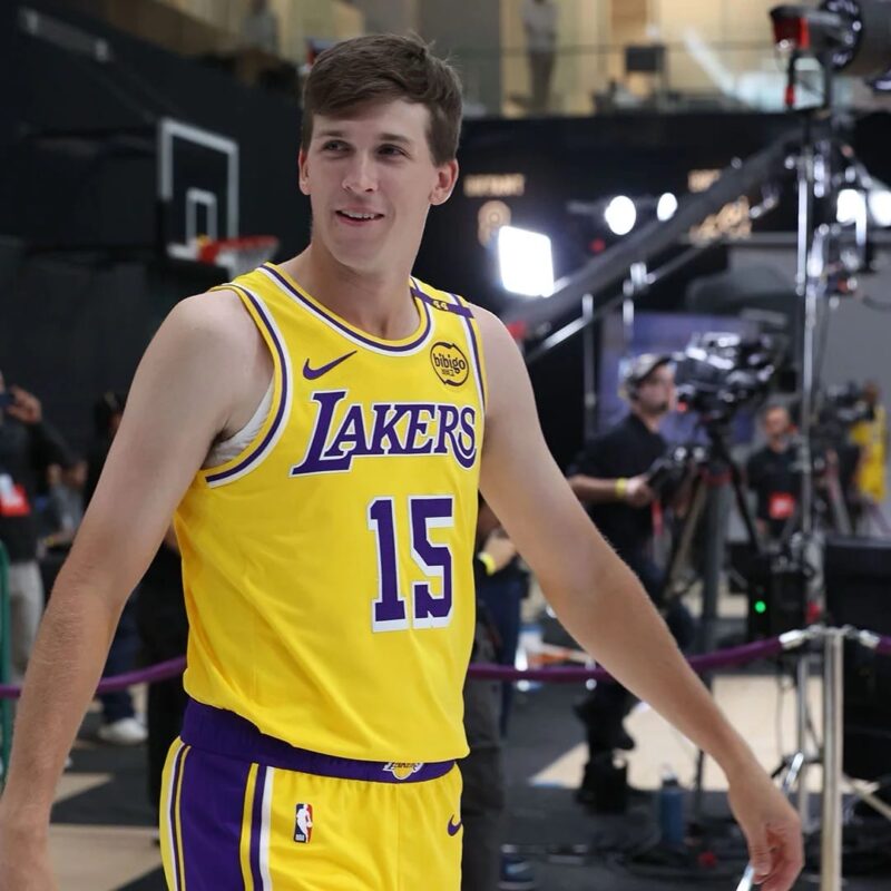 los angeles lakers maillots joueurs histoire