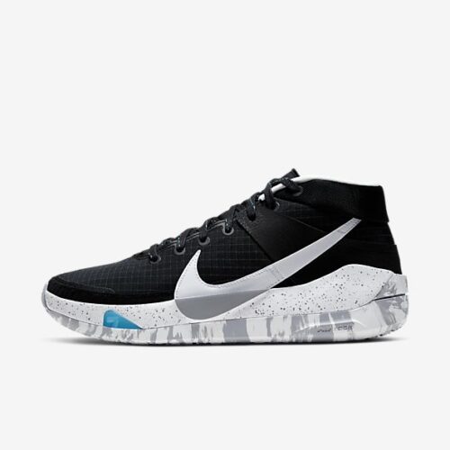 Image de l'article Promotion Nike : des produits NBA à -25% jusqu'au 31 août !
