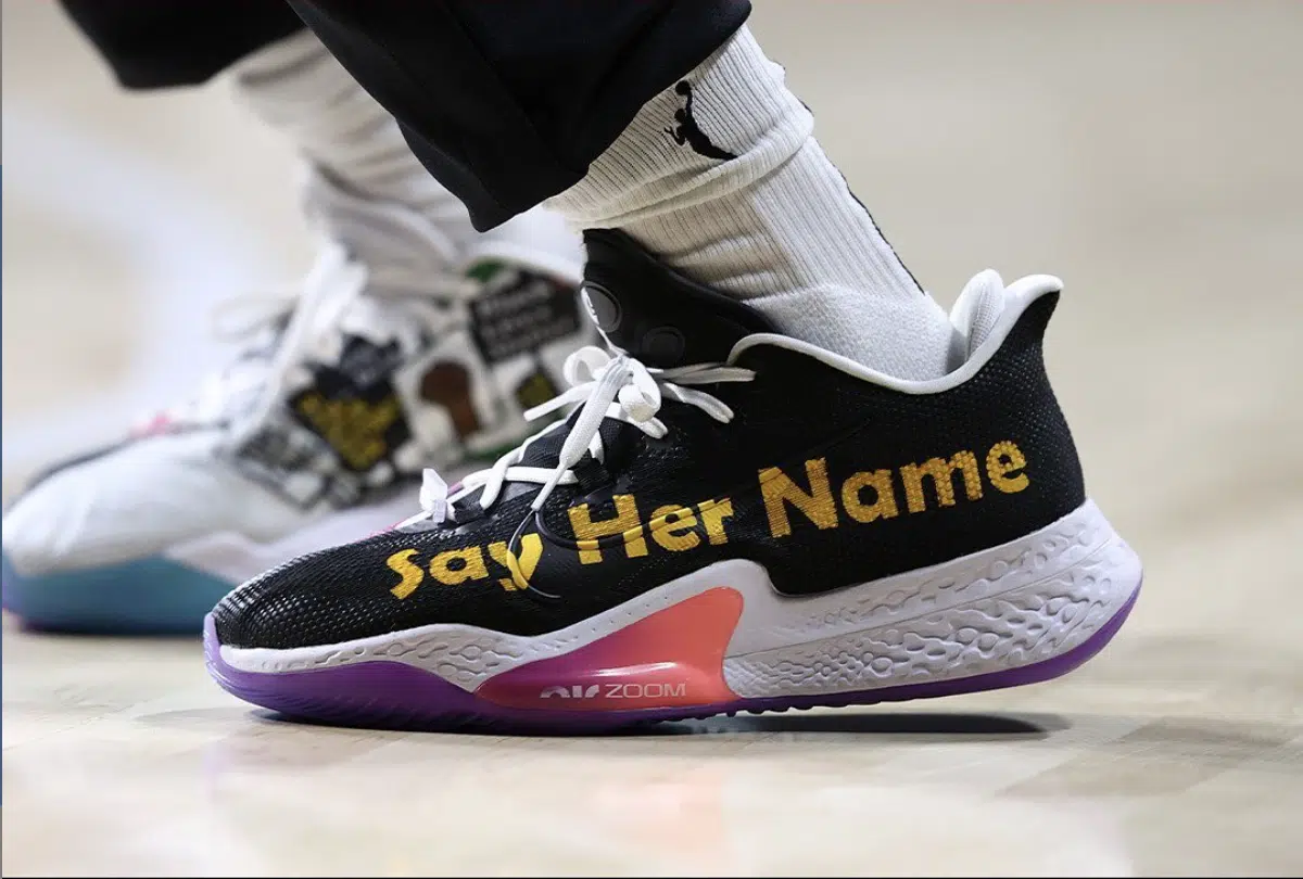 nike-air-zoom-bb-nxt-say-her-name-custom-breanna-stewart chaussure customisée wnba
