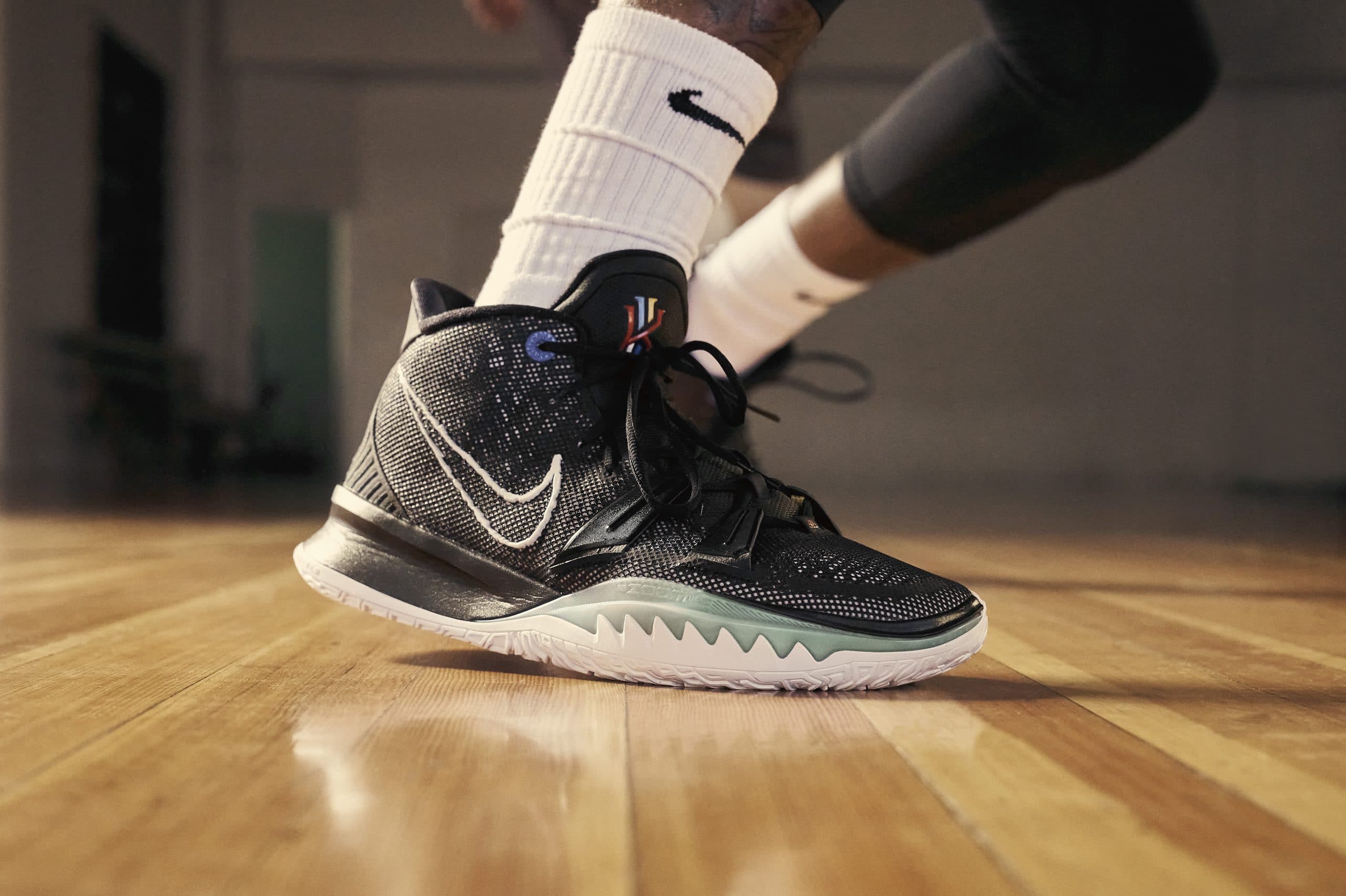 Kyrie 7 : Nike officialise la dernière chaussure signature de Kyrie Irving
