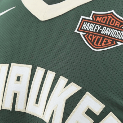 Image de l'article La NBA va t-elle intégrer un second sponsor sur les maillots officiels ?