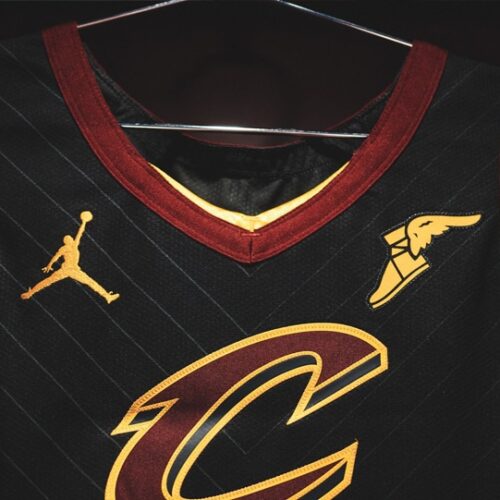 Image de l'article Maillots Statement 2021 : le maillot 