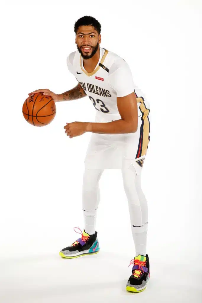 pourquoi anthony davis pas de chaussure signature shoe