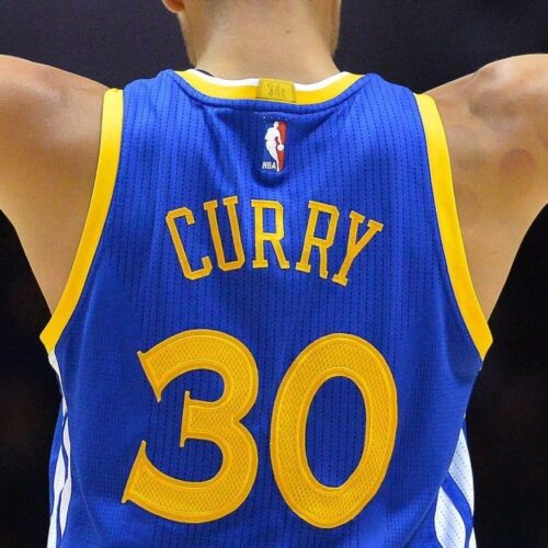 Image de l'article Maillot de Stephen Curry : pourquoi le numéro 30 ?