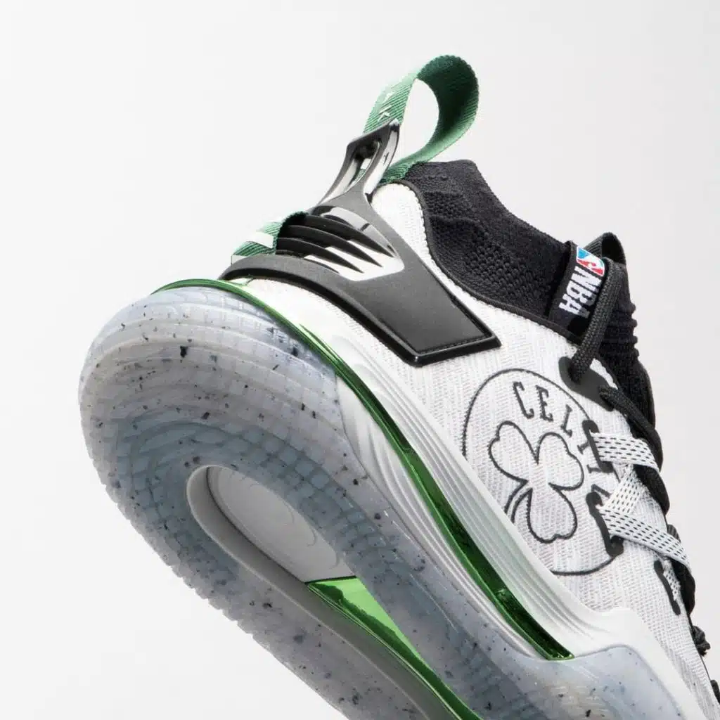 tarmak-chaussure-basket-elevate-boston-celtics