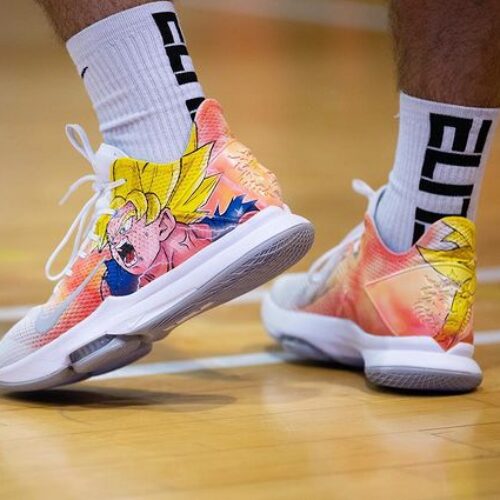Image de l'article 1OFF Unique : un passionné customise des chaussures de basketball (entre autres !)