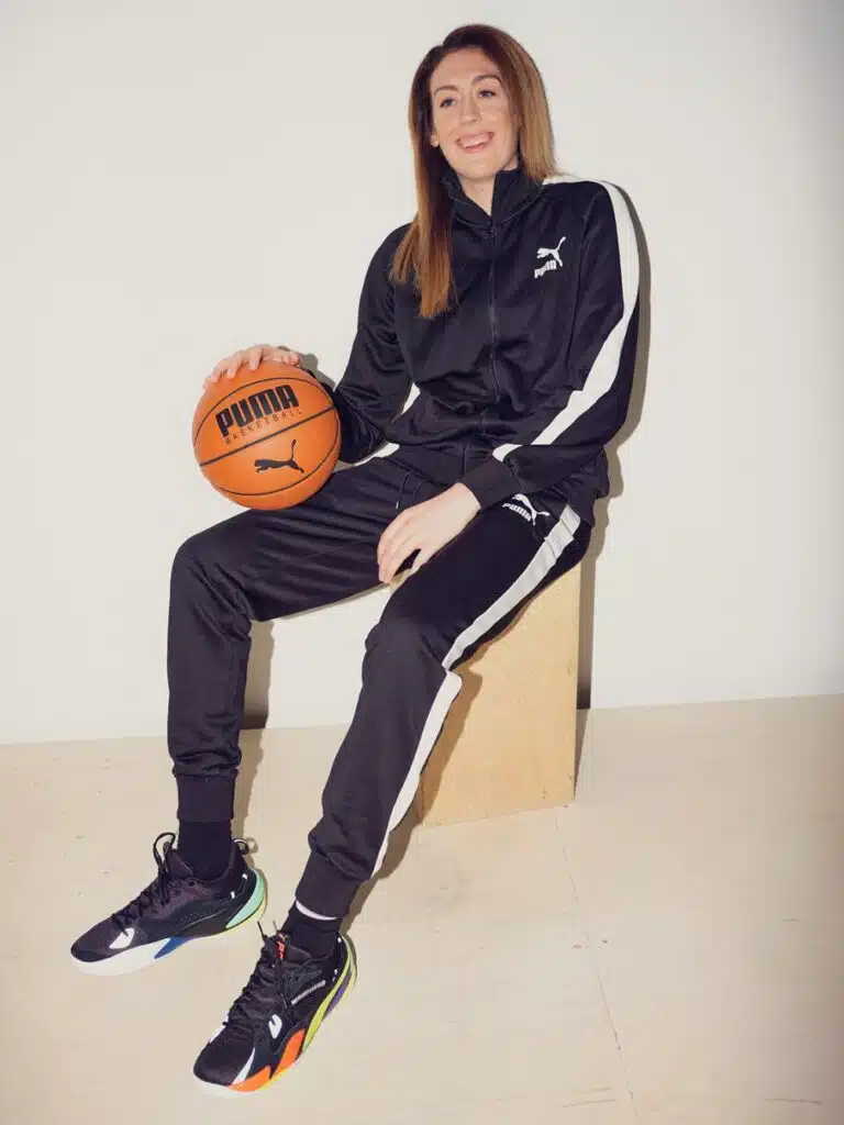 breanna stewart chaussure signature puma