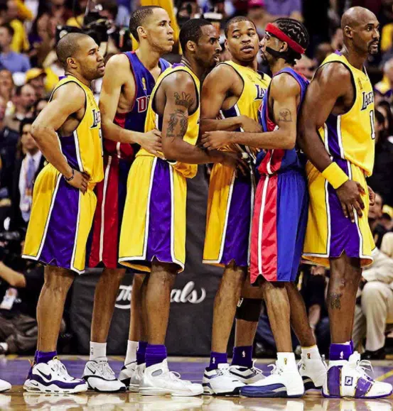 kobe bryant chaussure 2002 2003 and 1 desire
