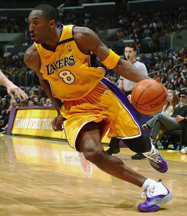 kobe bryant chaussure reebok answer