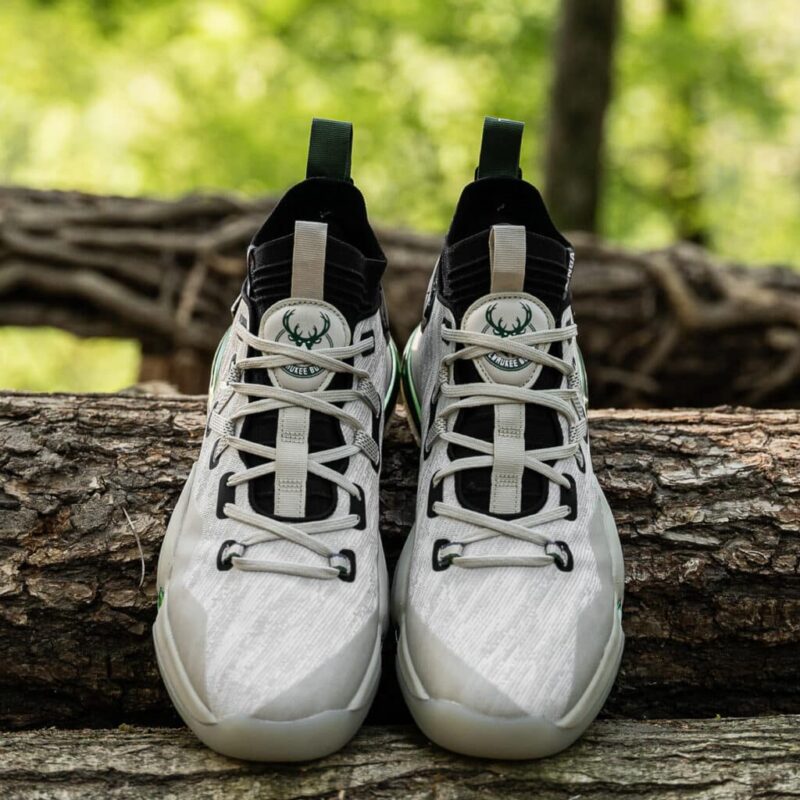 tarmak milwaukee bucks