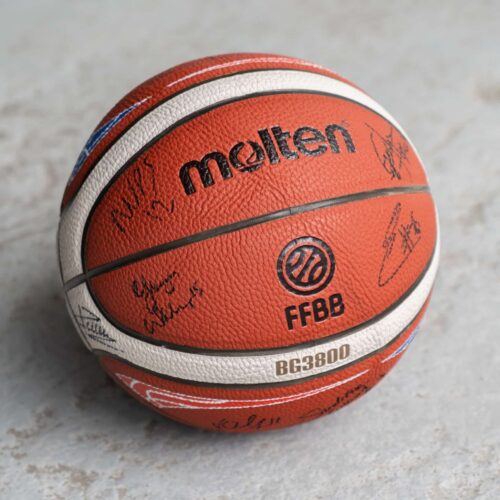 Image de l'article Jeu concours : remporte un ballon Molten dédicacé par les joueuses de l'Équipe de France