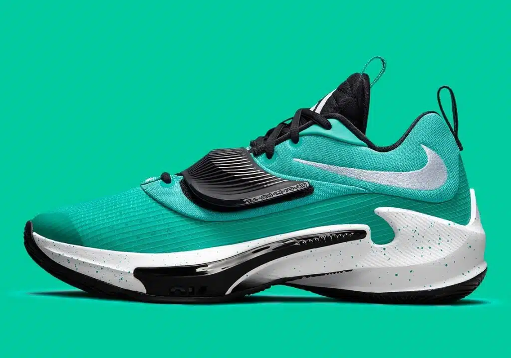 zoom freak 3 blue
