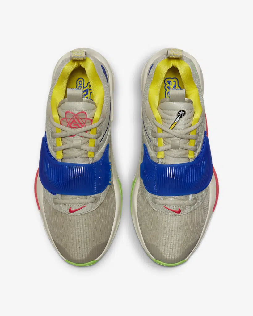 zoom freak 3 primary colors