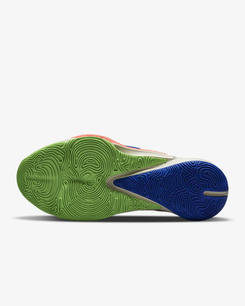 zoom freak 3 primary colors