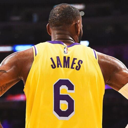 Image de l'article LeBron 19 Hardwood Classic : un nouveau coloris dévoilé