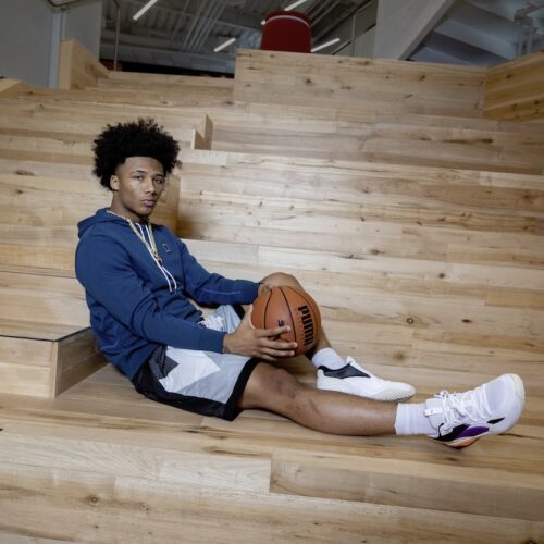 Image de l'article Mikey Williams et Puma signent un contrat !