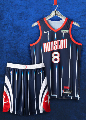 Image de l'article Maillot City 2021-2022 des Houston Rockets : Les 90's à l'honneur !