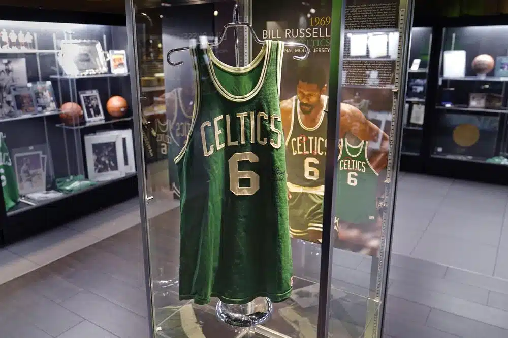 maillot bill russell 1 million dollars