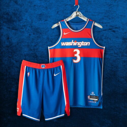 Image de l'article Maillot City 2021-2022 des Washington Wizards : hommage aux Bullets !