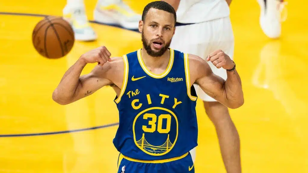 pourquoi stephen curry a quitte nike en 2013