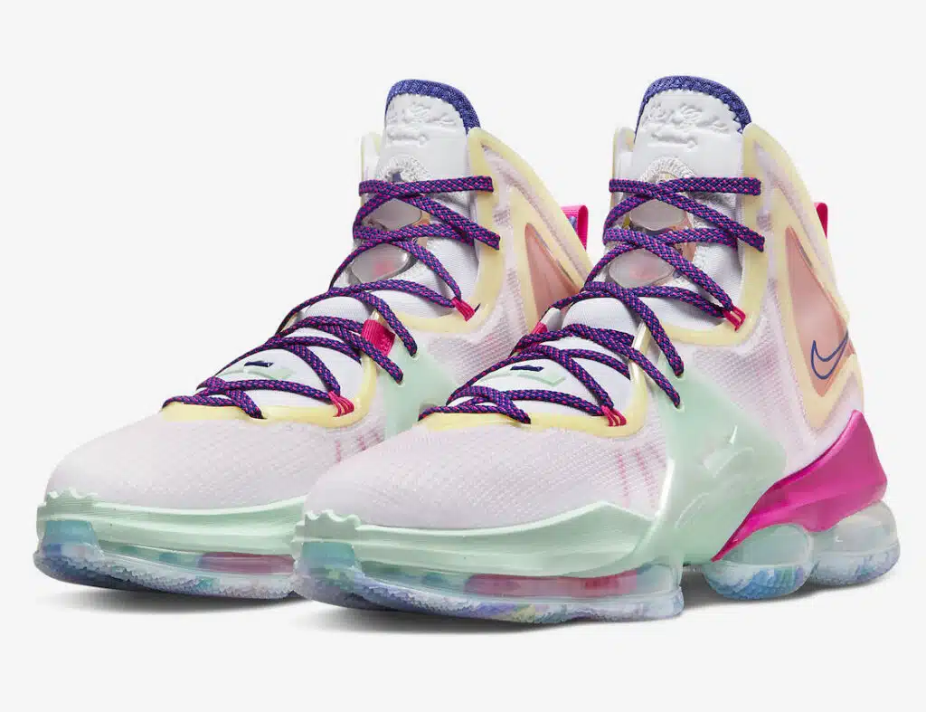 lebron 19 valentine's day saint valentin