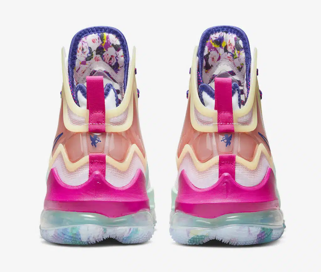 lebron 19 valentine's day saint valentin
