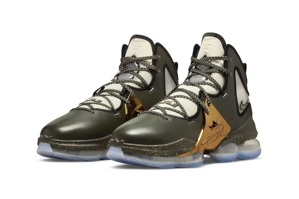 nike lebron 19 chosen 1