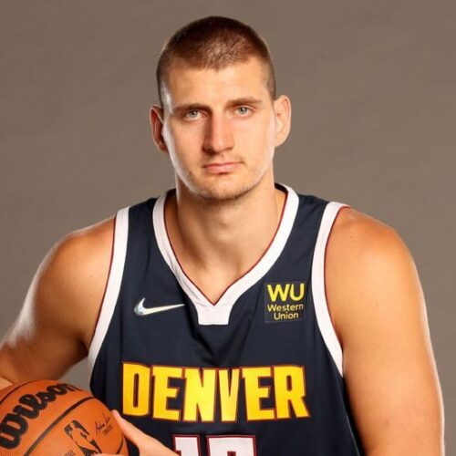 Image de l'article Nikola Jokić quitte Nike et rejoint 361° basketball !