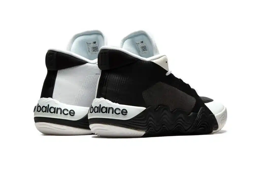 kawhi 2 black and white new balance