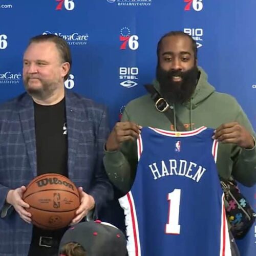 Image de l'article Pourquoi James Harden joue-t-il avec le maillot numéro 1 à Philly ?