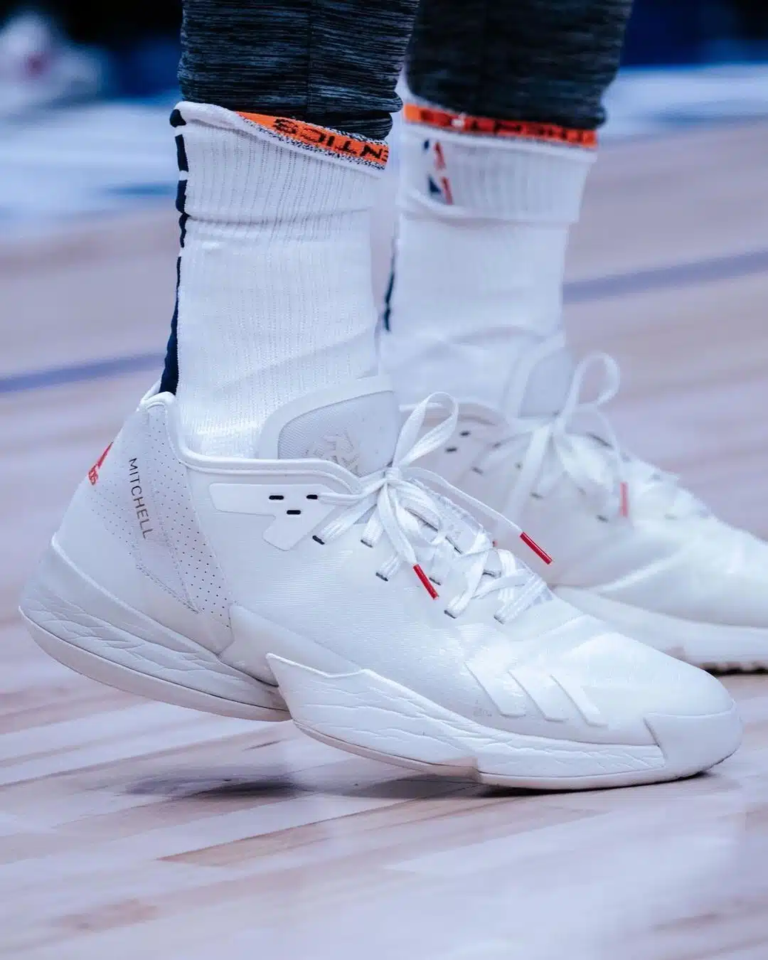 don issue 4 adidas donovan mitchell