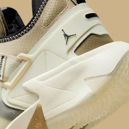 Image de l'article Jordan Why Not 0.5 « Sandy Gold » : un nouveau coloris pour Russell Westbrook