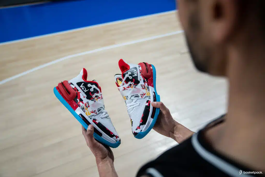 test peak flash 2 koi lou williams basketpack