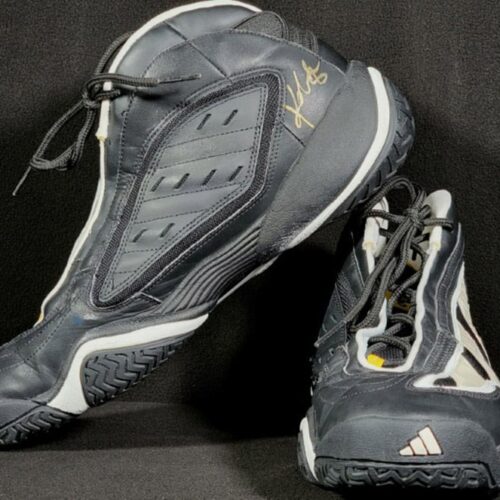 Image de l'article Une adidas portée par Kobe vendue aux enchères ?