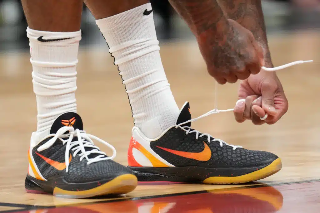 chaussures pj tucker playoffs 2022