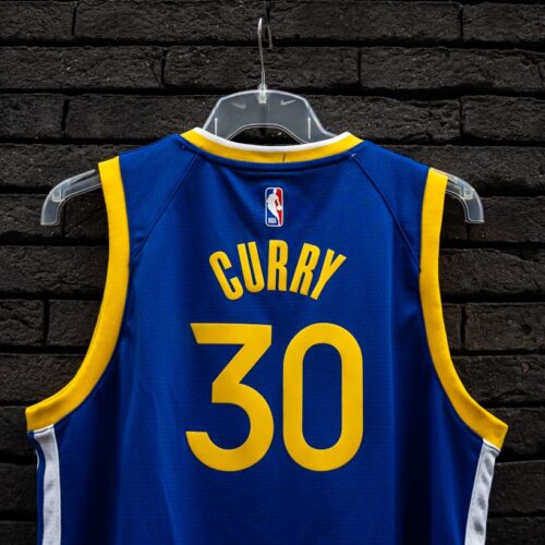 Image de l'article Top 10 des maillots NBA les plus vendus en France 2022
