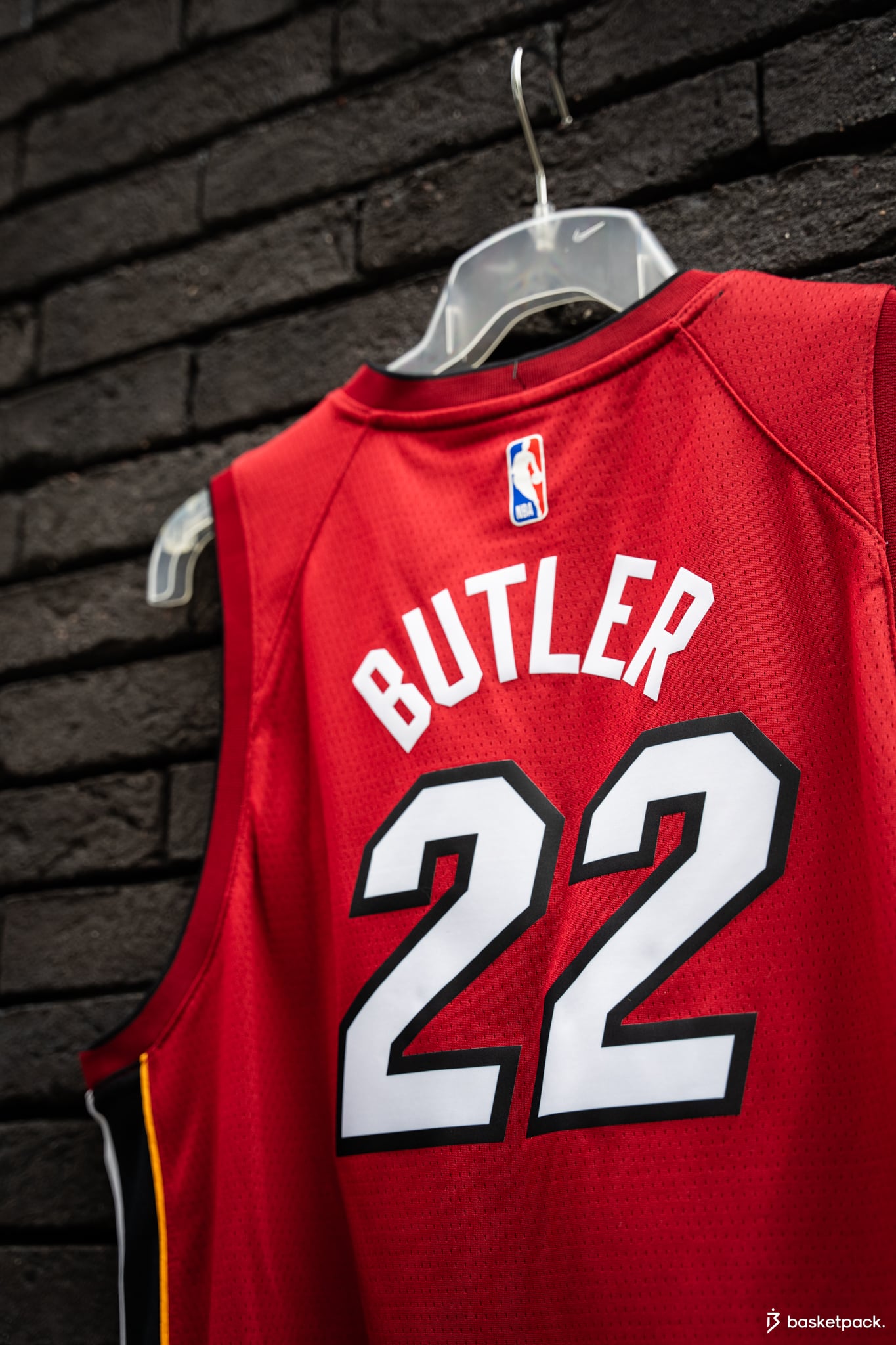 Preços baixos em Jimmy Butler Miami Heat NBA Camisas Esportivas | eBay