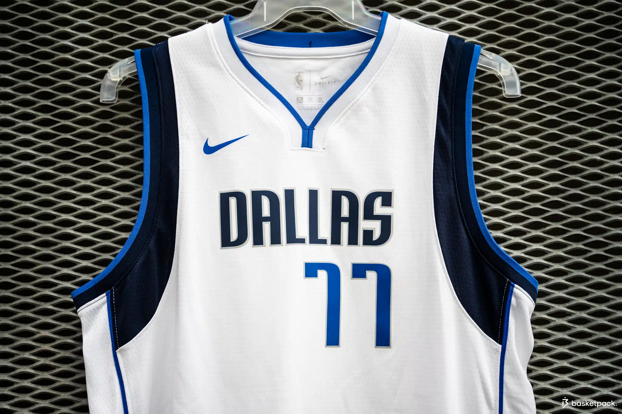 maillot luka dončić
