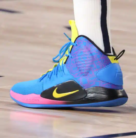 chaussures nikola jokic nba 2021 2022