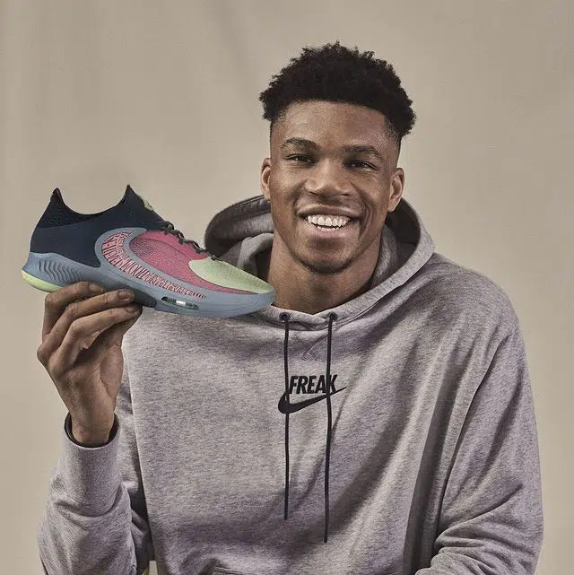 zoom freak 4 nike