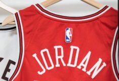 Image de l'article Un maillot des Finales 1998 de Michael Jordan vendu à plus de 10 millions !