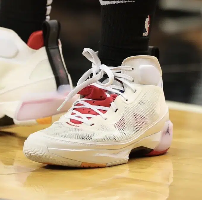 grant williams explose sa jordan 37