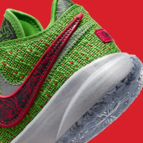 Image de l'article LeBron 20 Christmas : encore un coloris incroyable !