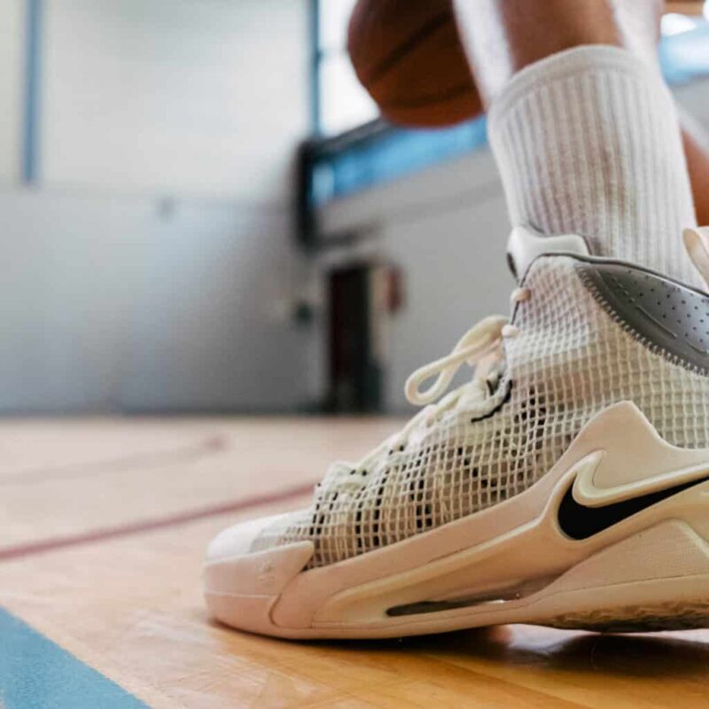 jouer au basketball avec des ampoules