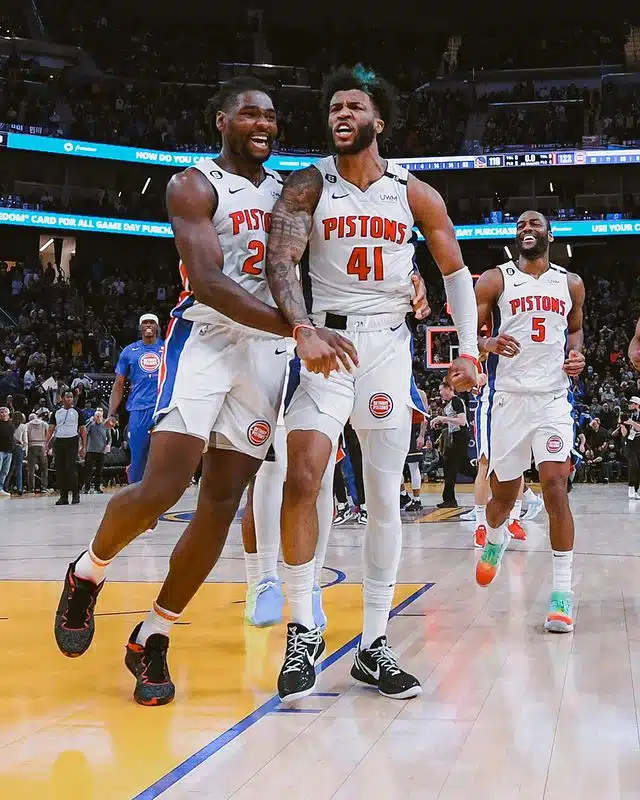 nba paris game 2023 equipements maillot detroit pistons