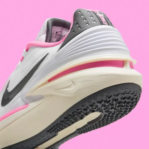 Image de l'article Nike Air Zoom G.T. Cut 2 Pink : un nouveau coloris très stylé