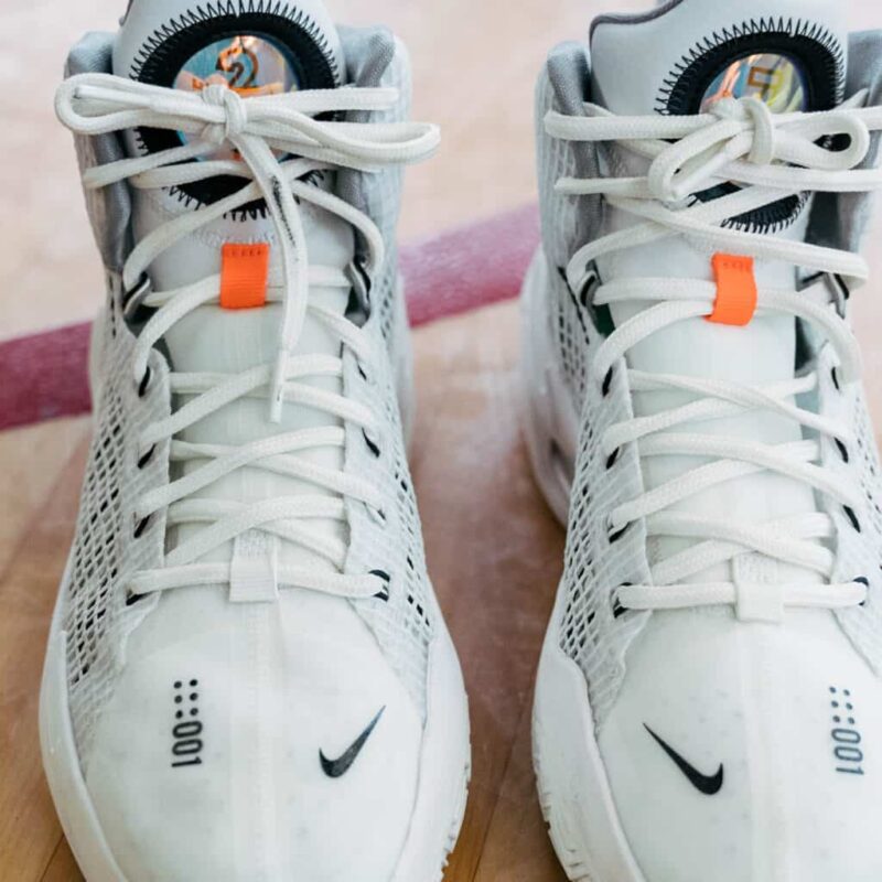 comment choisir chaussure de basketball pour un interieur