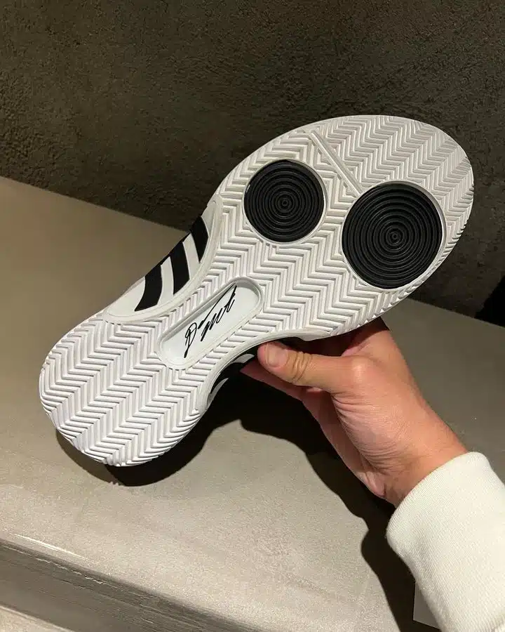 adidas don issue 5